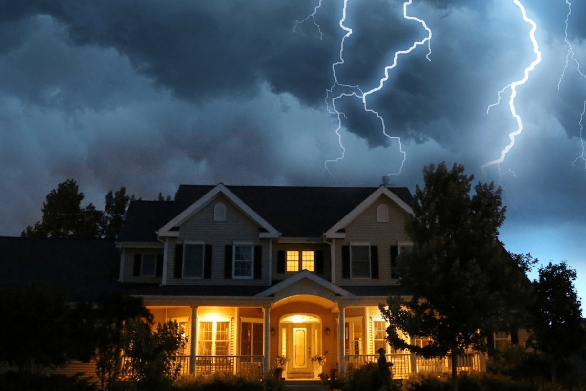 Texas storm-resistant metal roofing